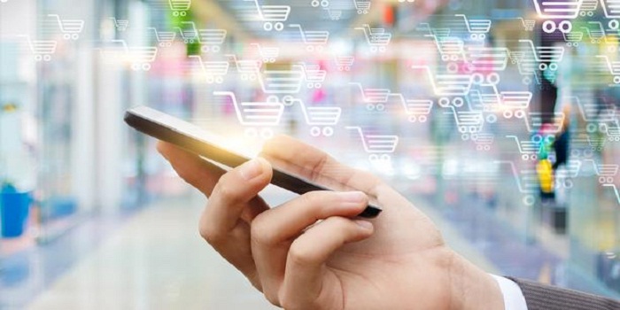 Shopping en ligne vs Shopping en magasin : qu’est-ce qui est plus économique ?